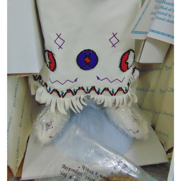 NEW Native American Cheyenne Indian SEWANKA 18" DOLL Leather Bead Dress Hamilton - Picture 6 of 10